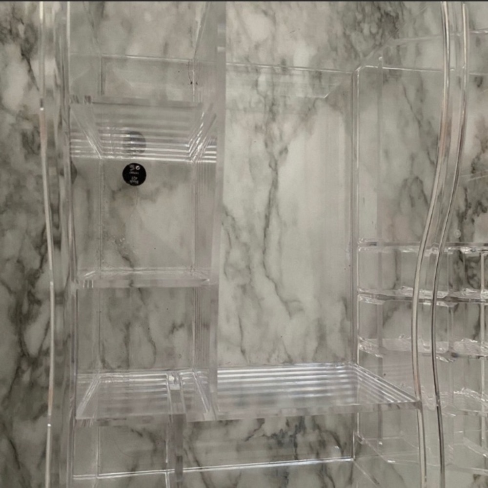 Makeup Organizers - Picture 3 of 4